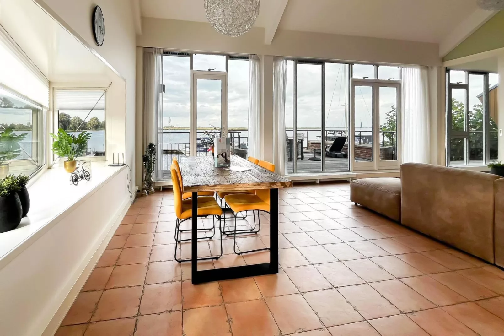 Sterrenzicht - Eetkamer