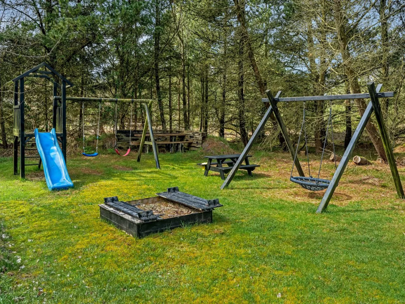 "Ufred" - 1.3km to the fjord - Buiten
