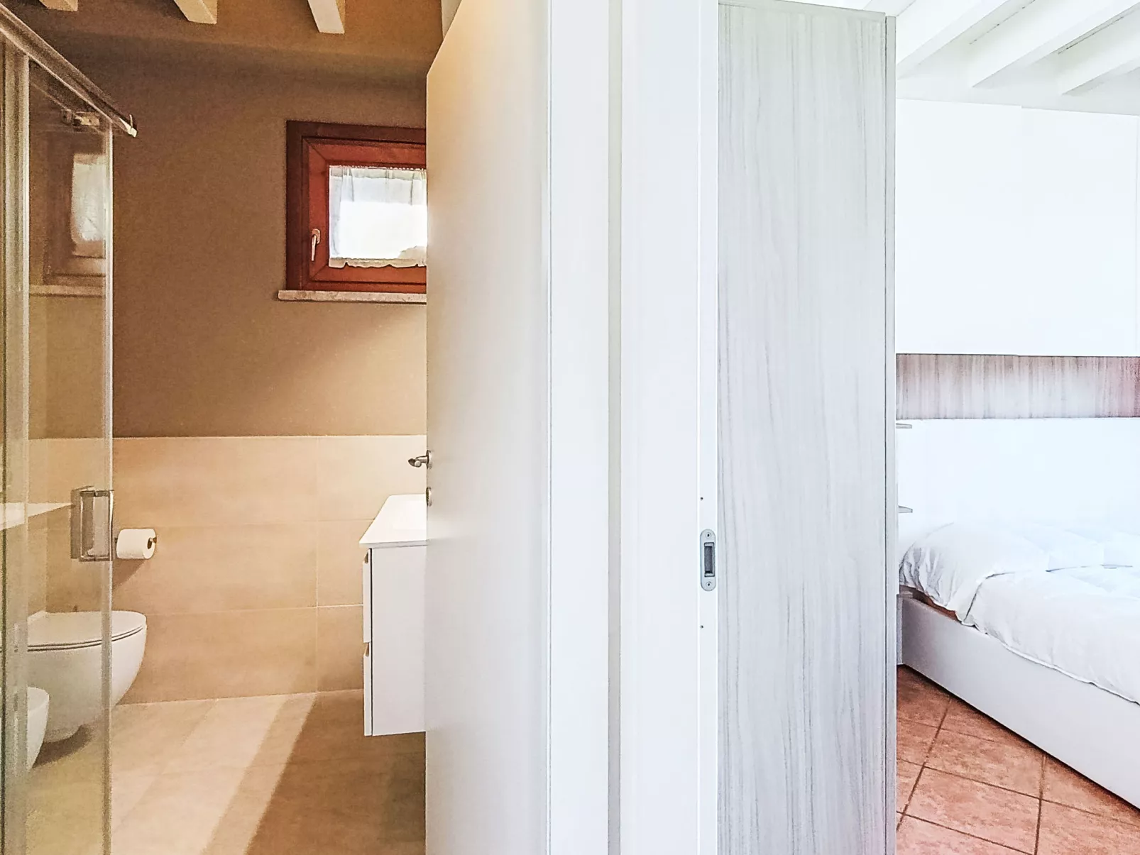 Parma House - Binnen