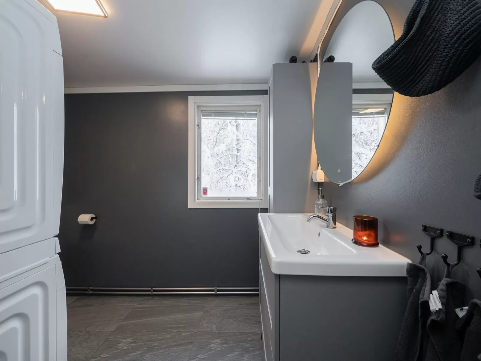 Paradislyckan - Binnen