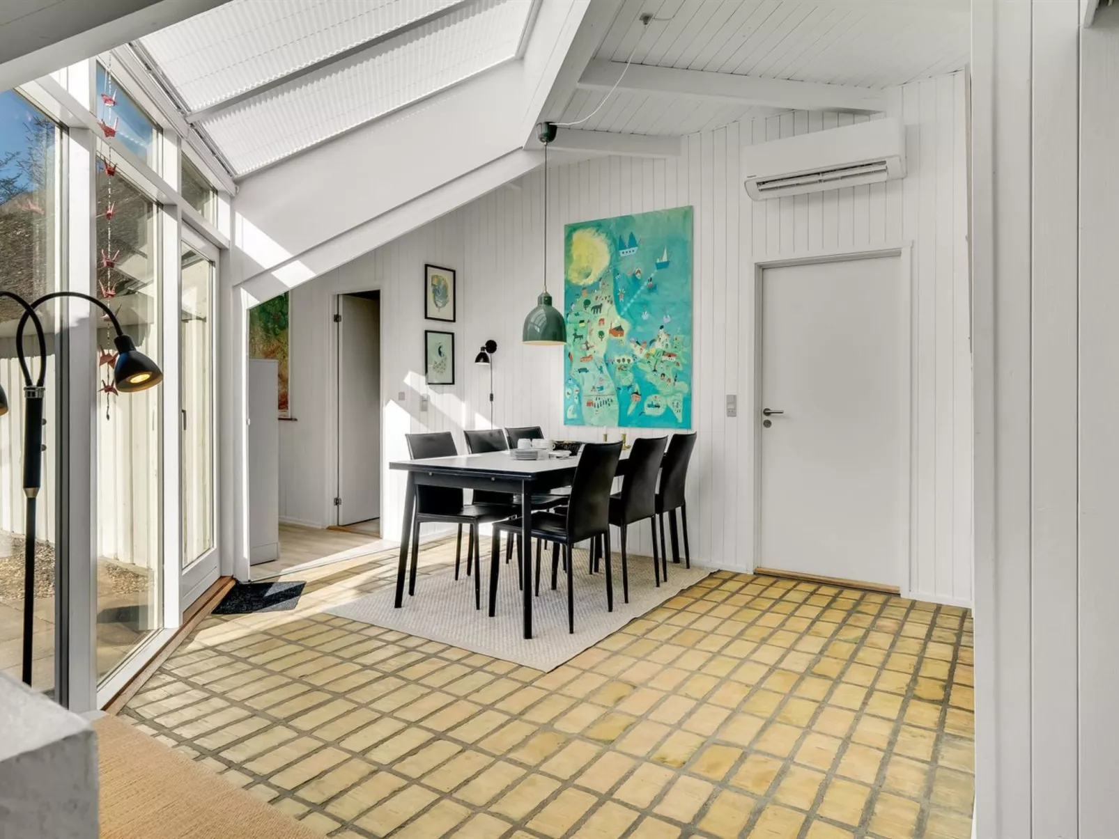 "Udder" - 1.3km from the sea - Binnen