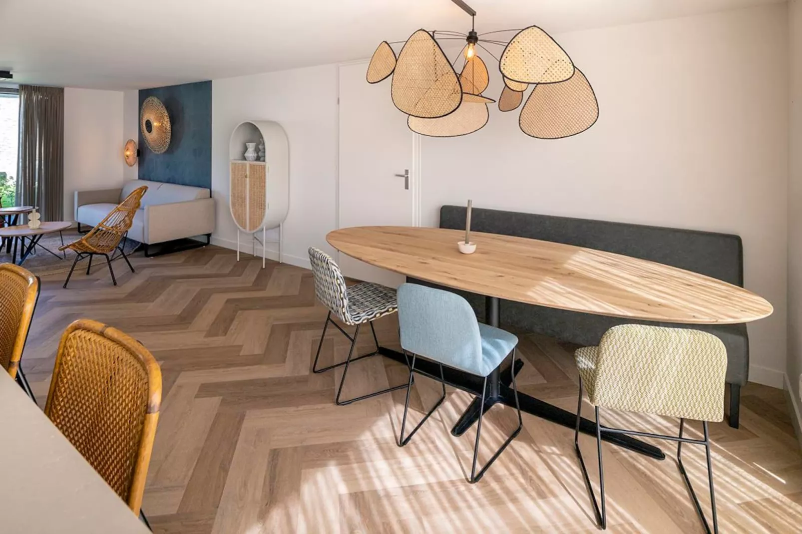 Slapen tussen de duinen - 53 - Eetkamer