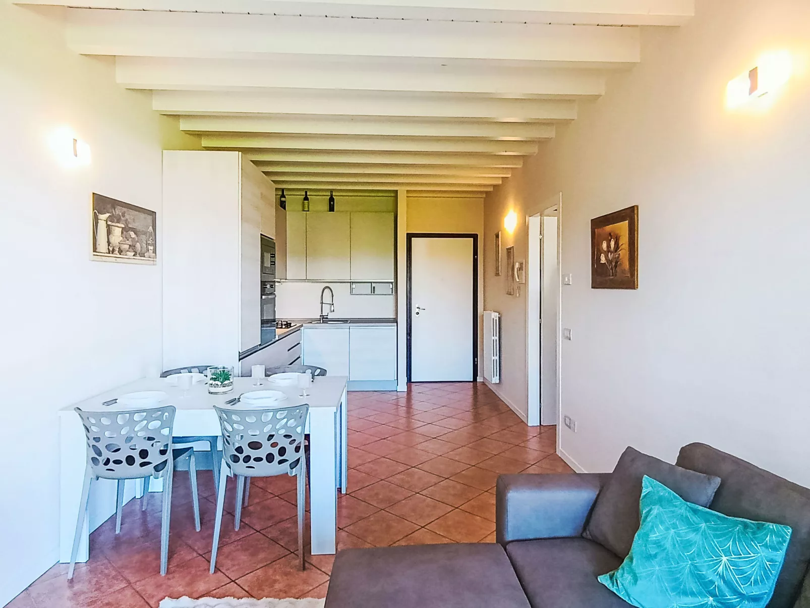 Parma House - Binnen