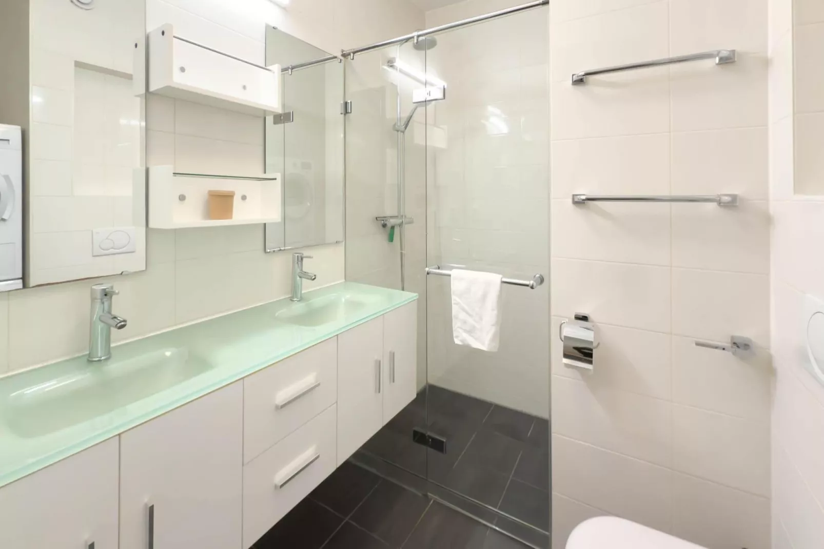 Zilverlicht - Badkamer