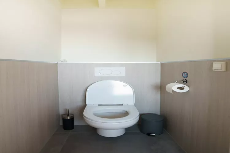 Houseboat Meerzicht - Badkamer