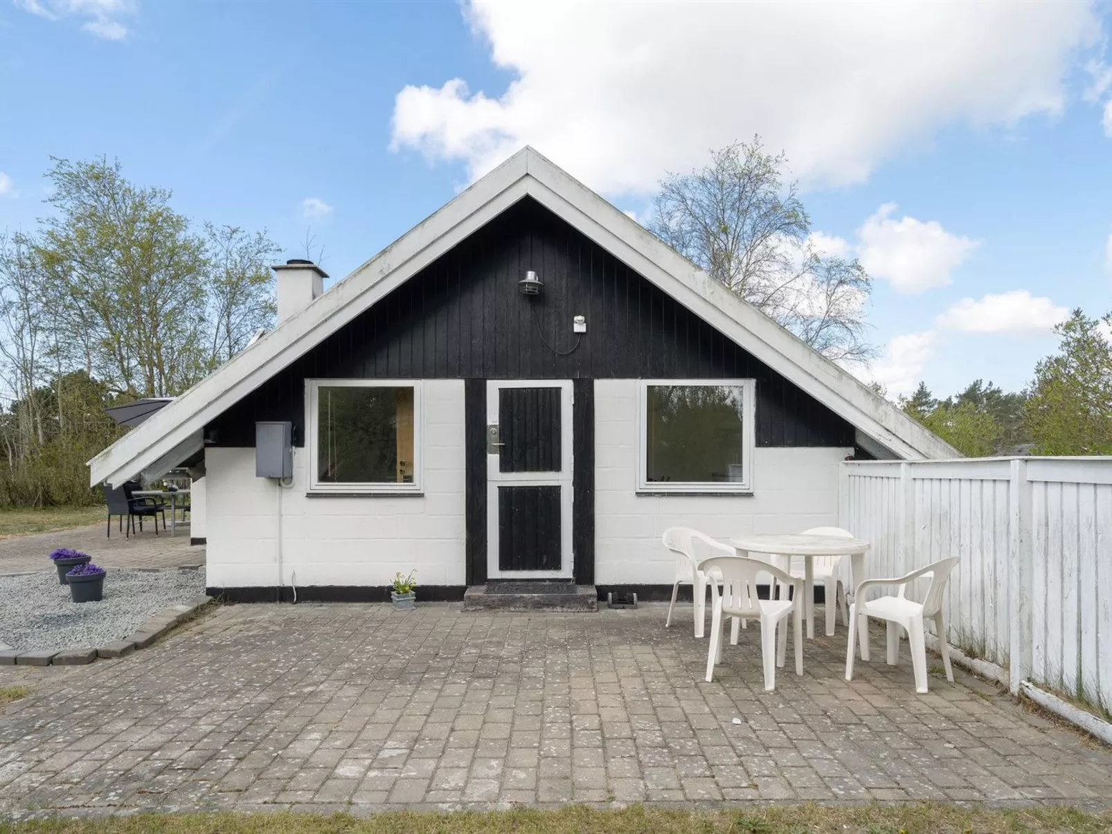 "Arnfin" - 160m from the sea - Buiten