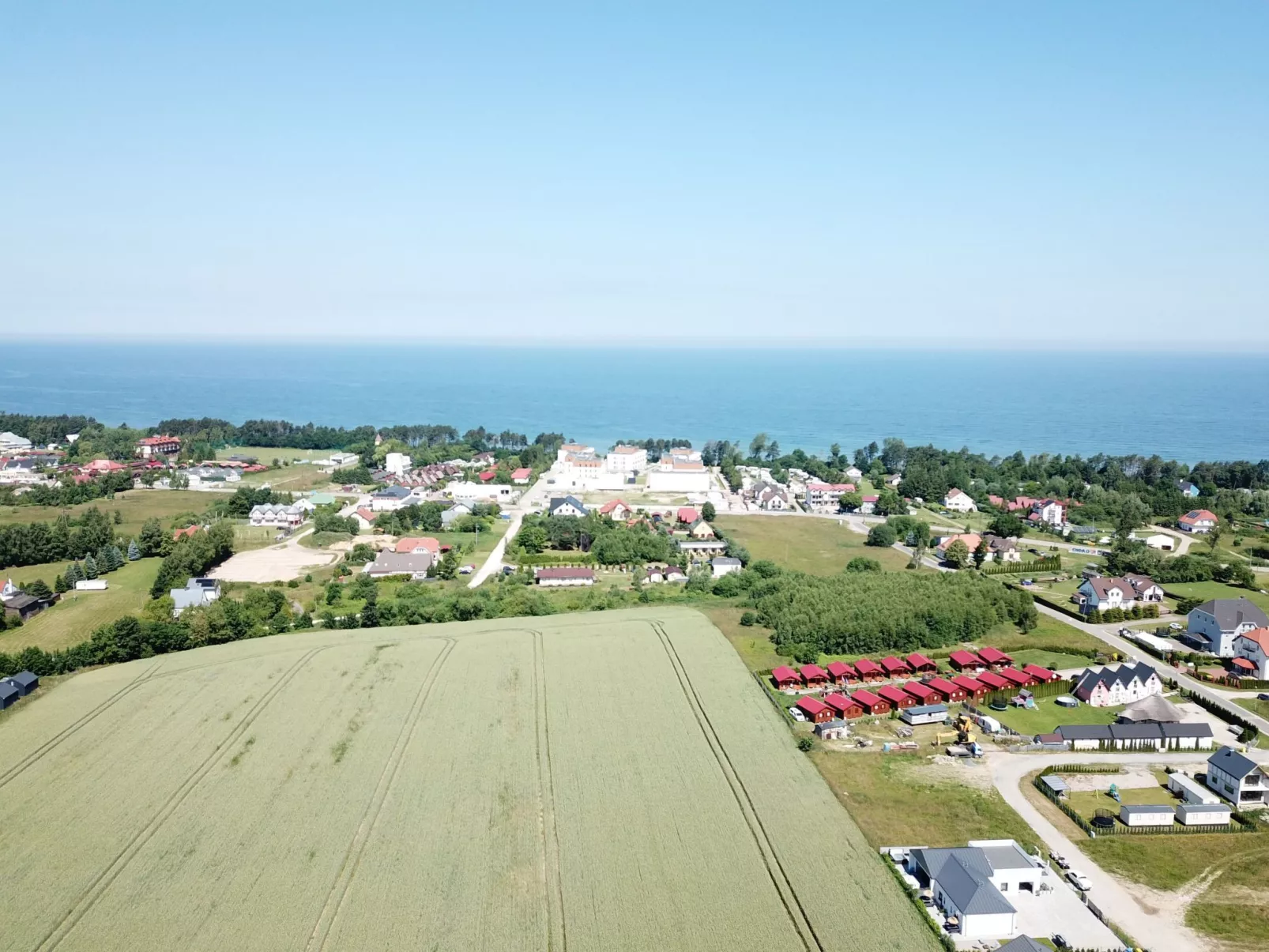 Zwei-Zimmer-Reihenhauswohnung - Buiten