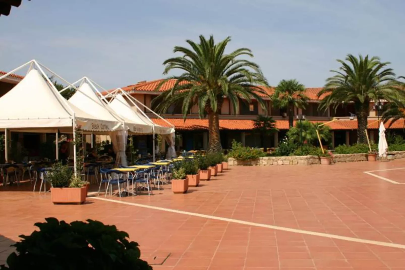 Residence Porto Coda Cavallo - APARTMENT 2 BEDROOM - Parkfaciliteiten