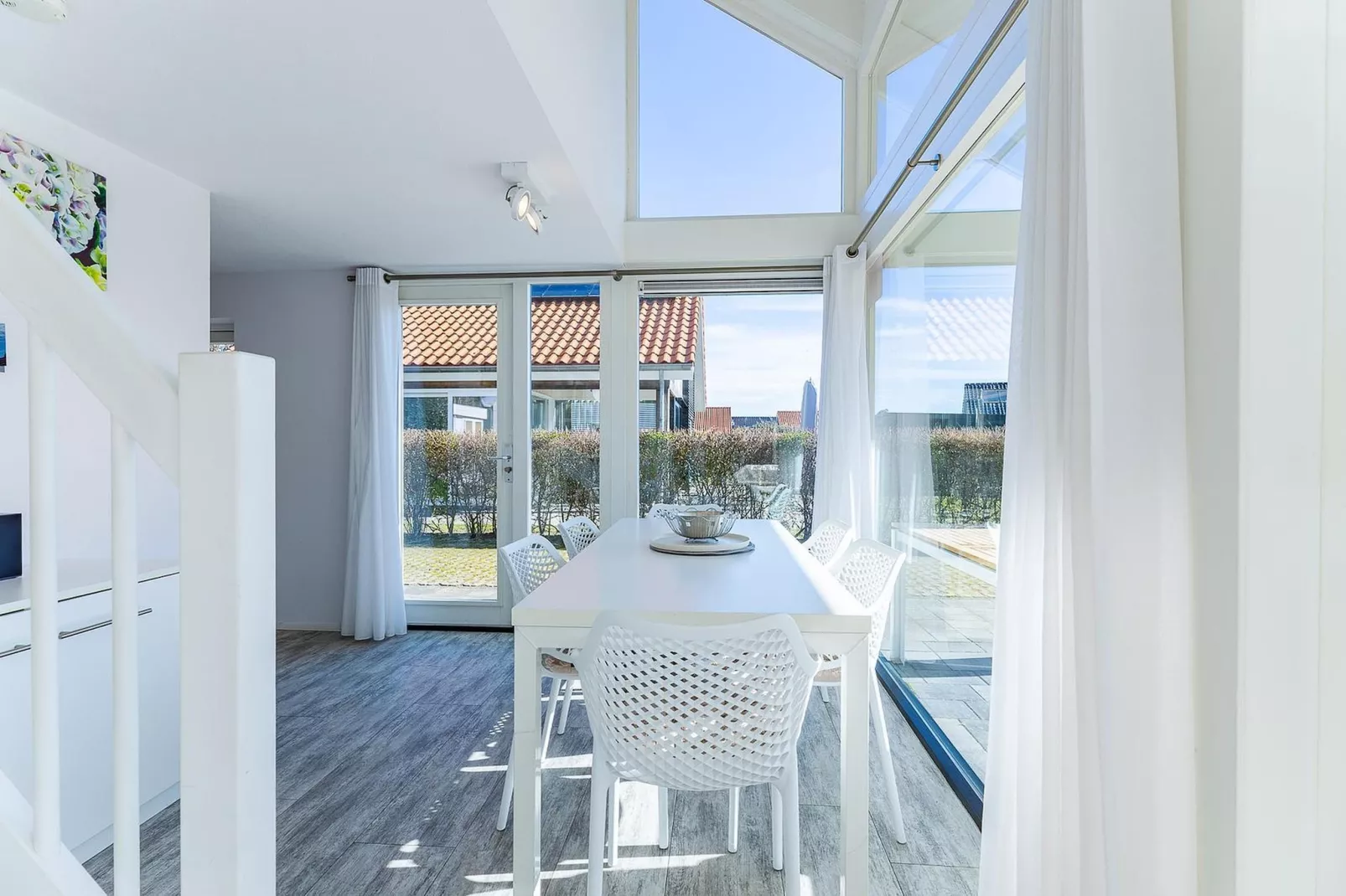 Zonnedorp 4 Villa Jula Renesse | Comfortable beach villa for 6 People - Terrasbalkon