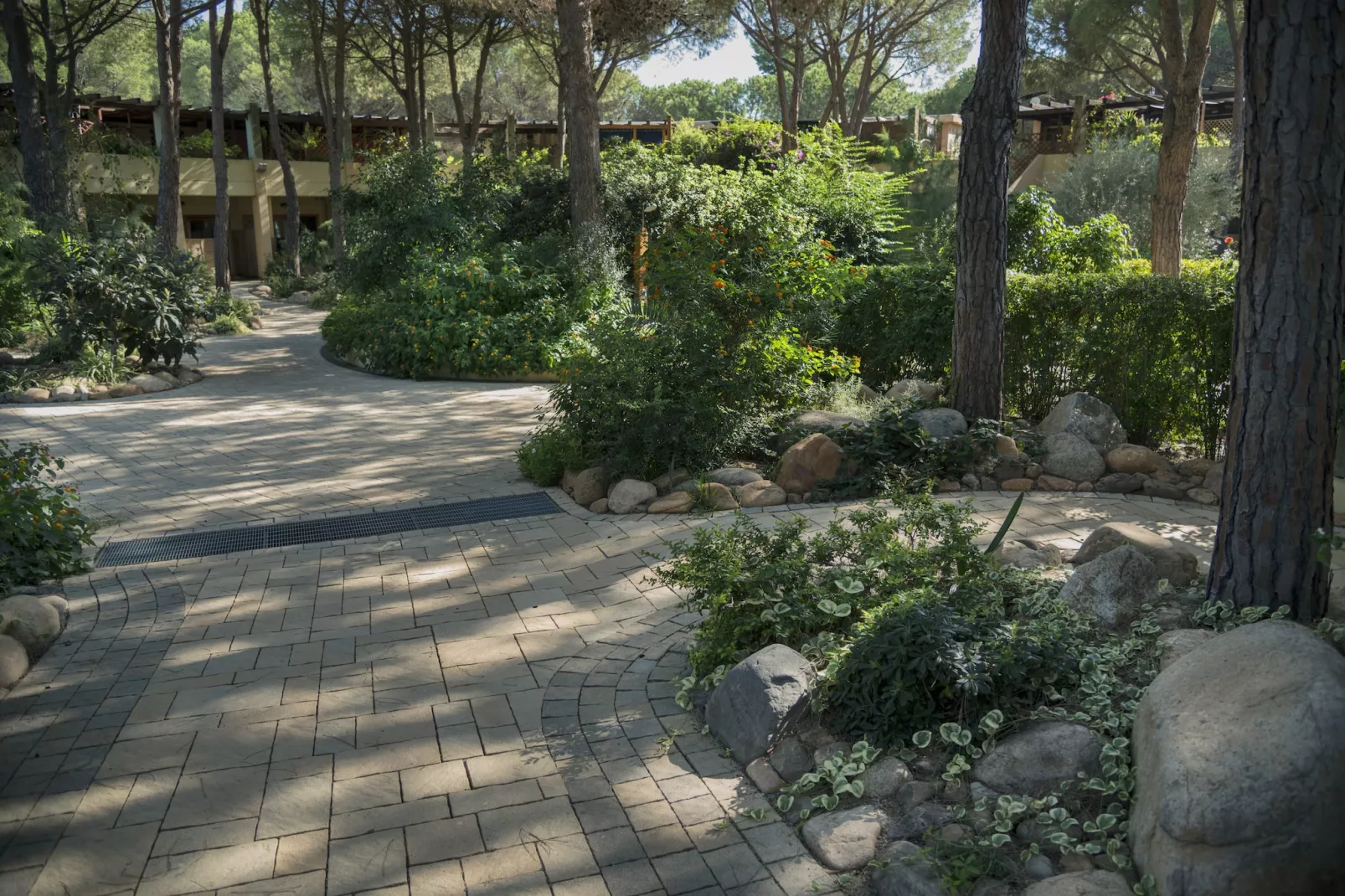 Res Abbaechelu Santa Margherita Trilo - Tuinen zomer