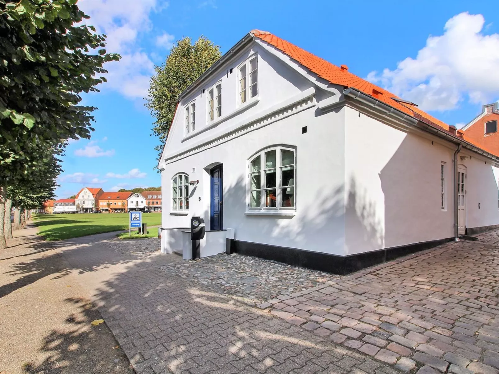 "Reeta" - 32km from the sea - Buiten