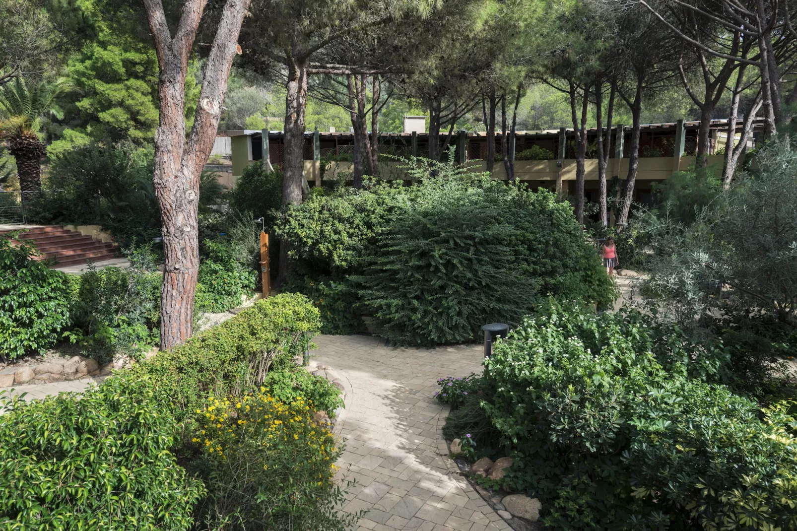 Res Abbaechelu Santa Margherita Trilo - Tuinen zomer