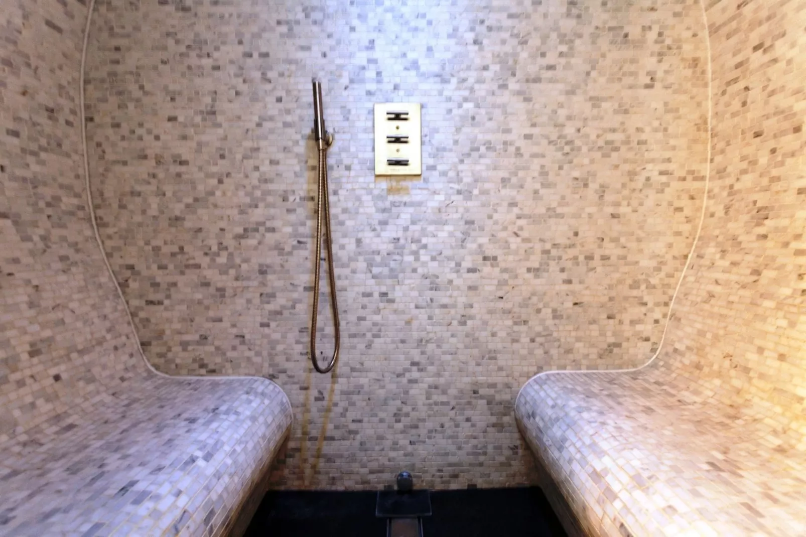 Betonnen Boshuis - Badkamer