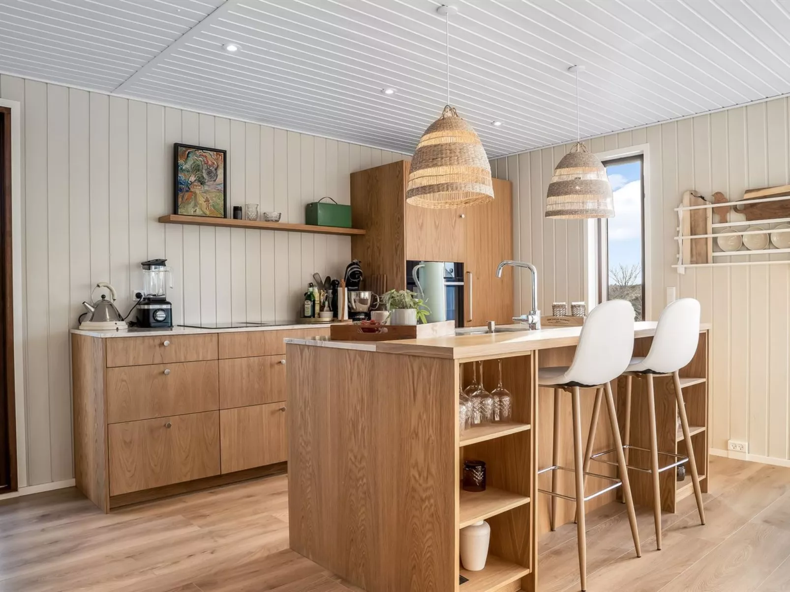 "Kiina" - 100m from the sea - Binnen