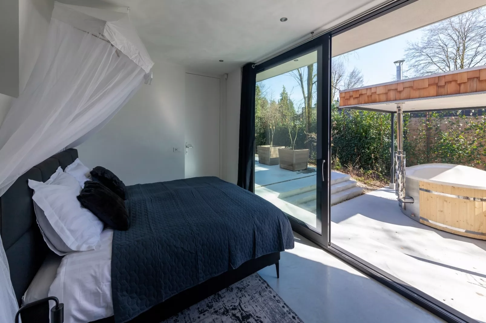 Houten Boshuis - Slaapkamer