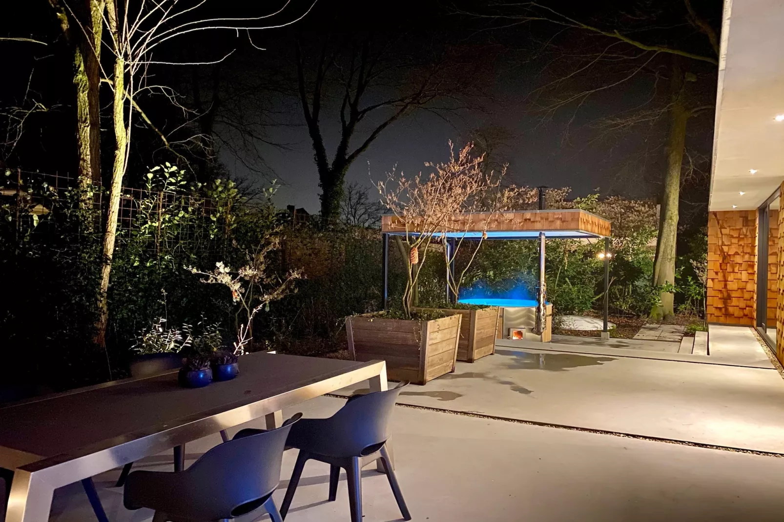 Houten Boshuis - Terrasbalkon