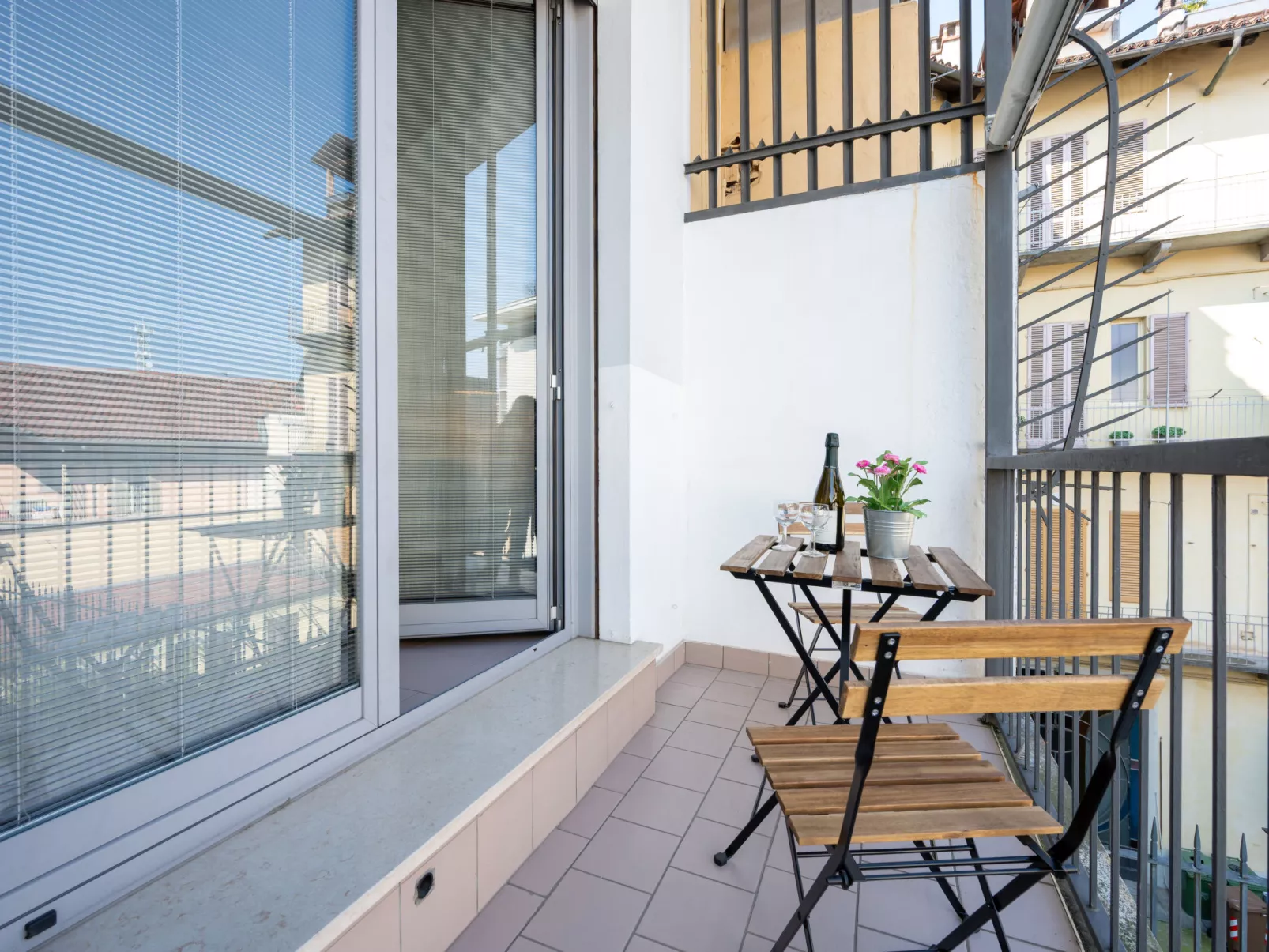 Domus Talenti - Buiten