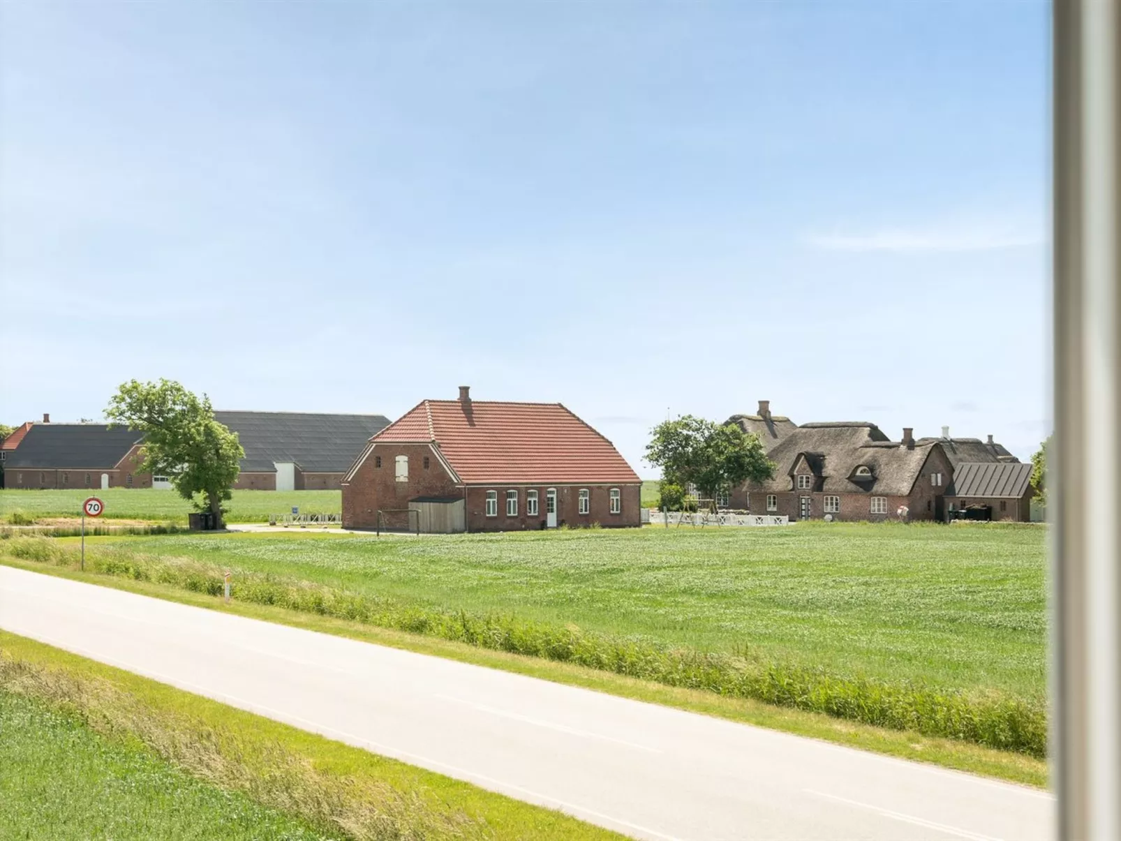 "Iina" - 13km from the sea - Buiten