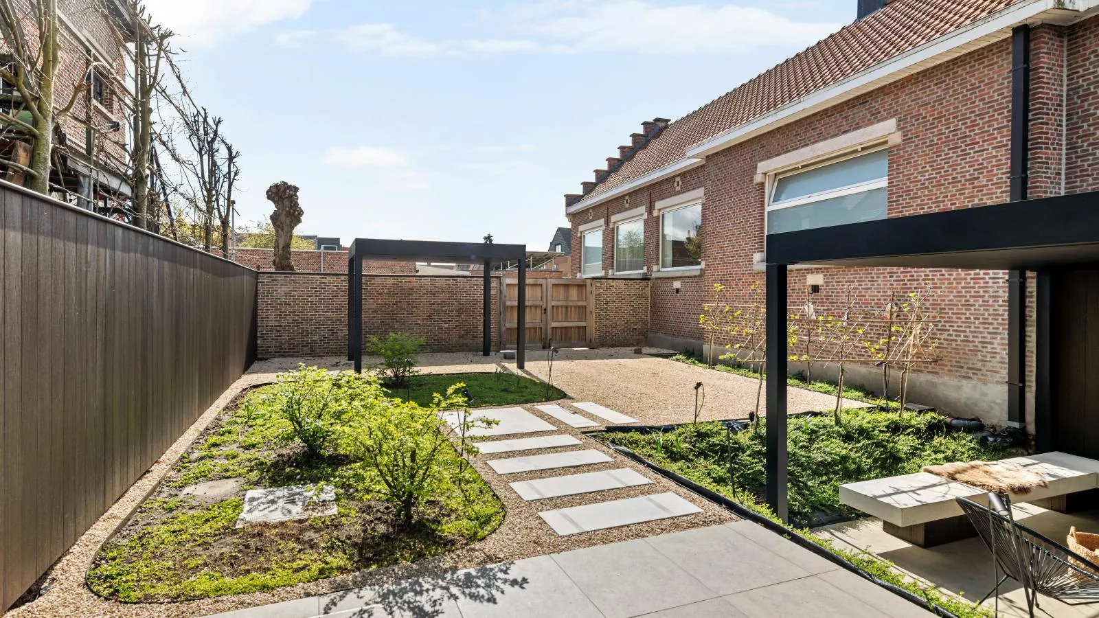 Pastorie Liezele - Tuinen zomer