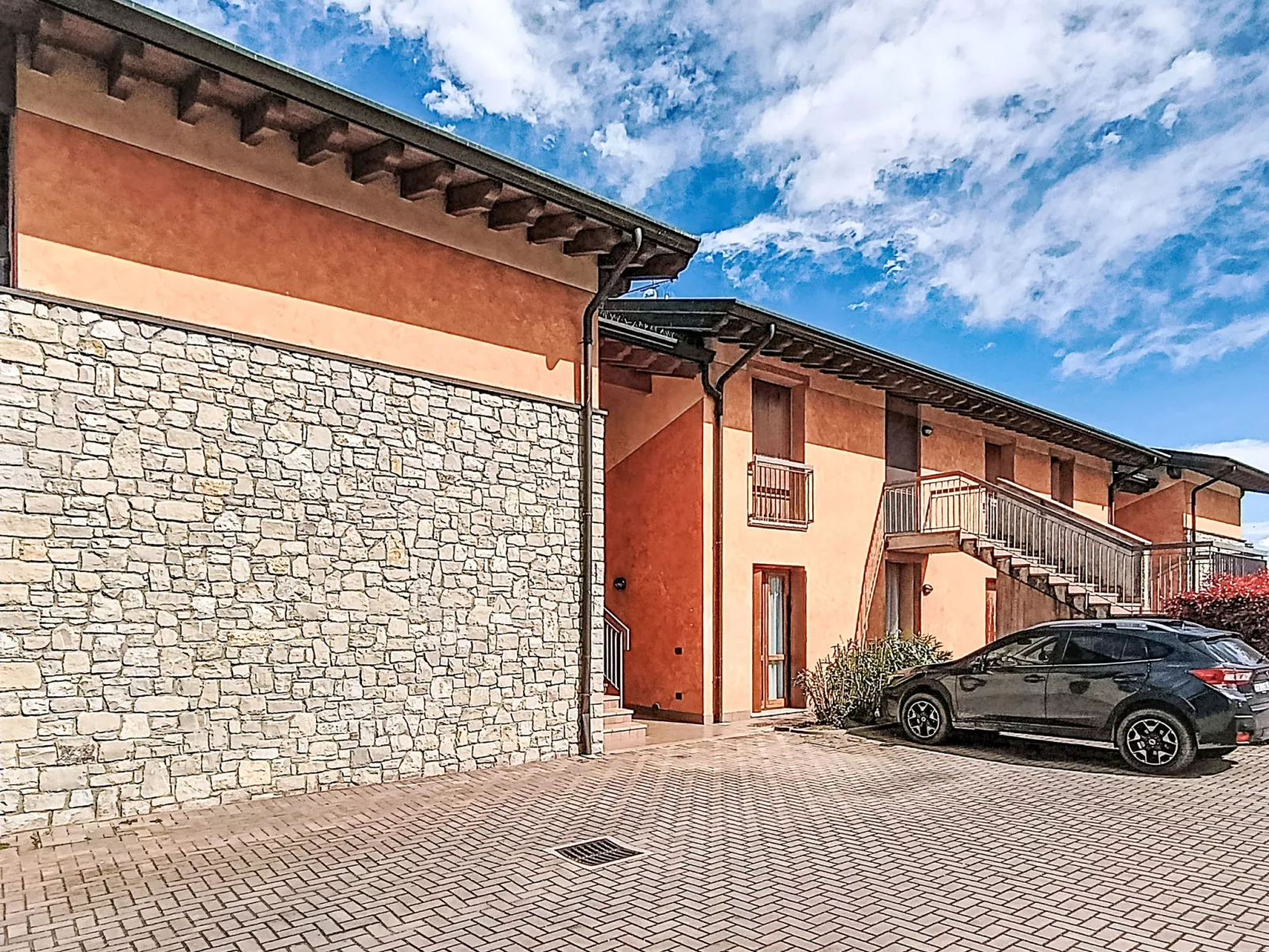 Parma House - Buiten