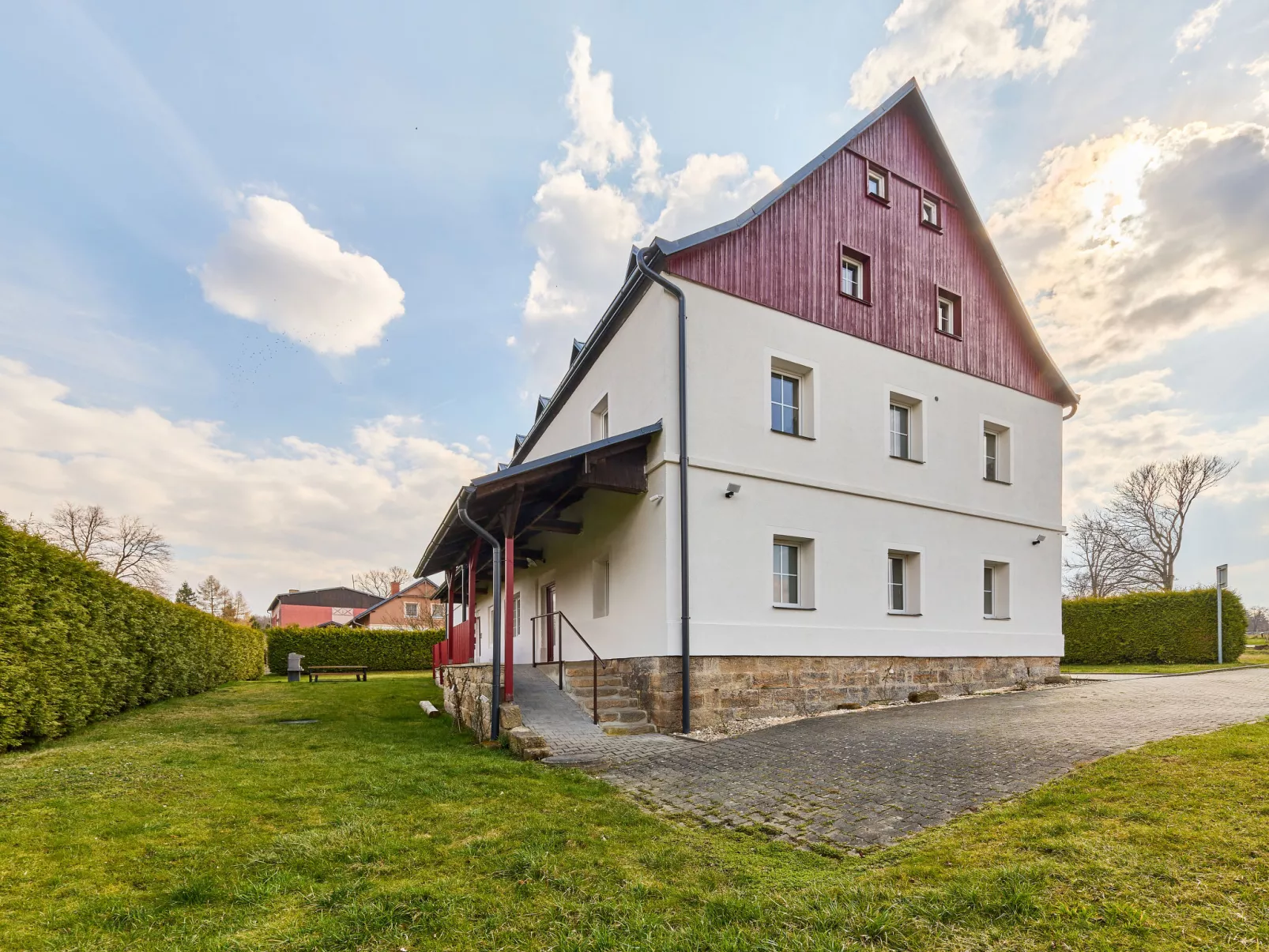 Růžová 1