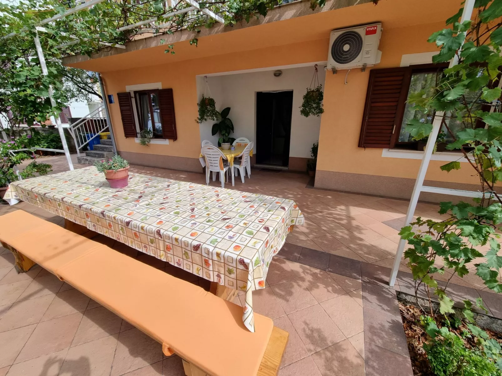 Wohnung in Crikvenica mit Terrasse, AC, Parkplatz