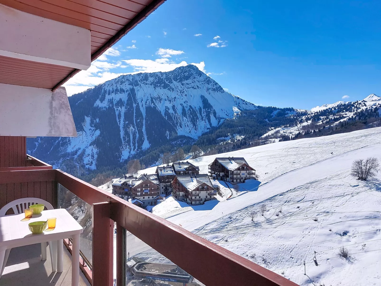 Lunik Orion - Buiten