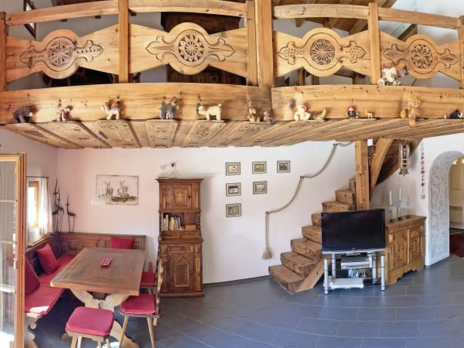 Mit Whirlpool für 6 Personen-Lenzerheide