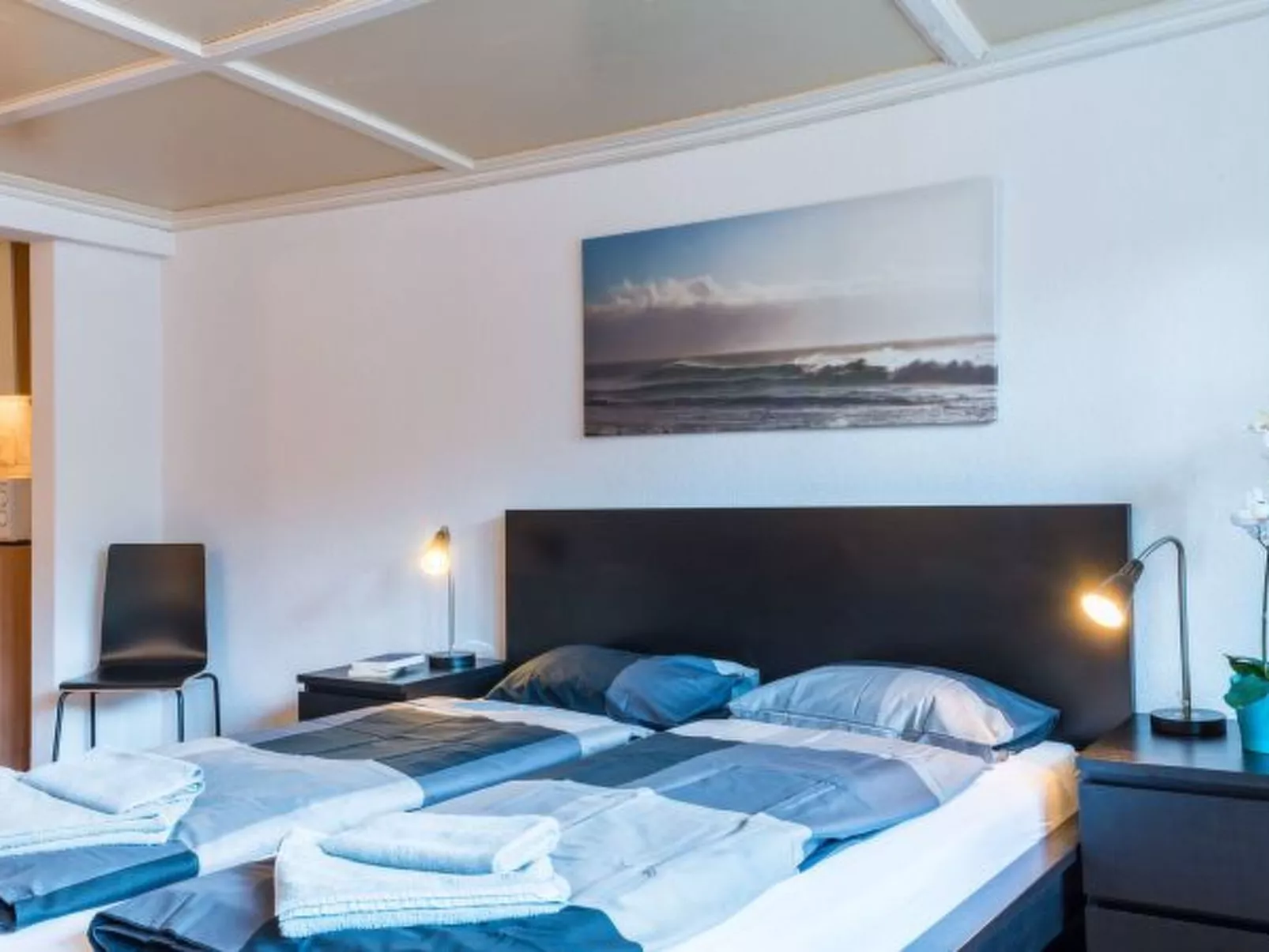 ZH Doerfli 4 - HITrental Apartment