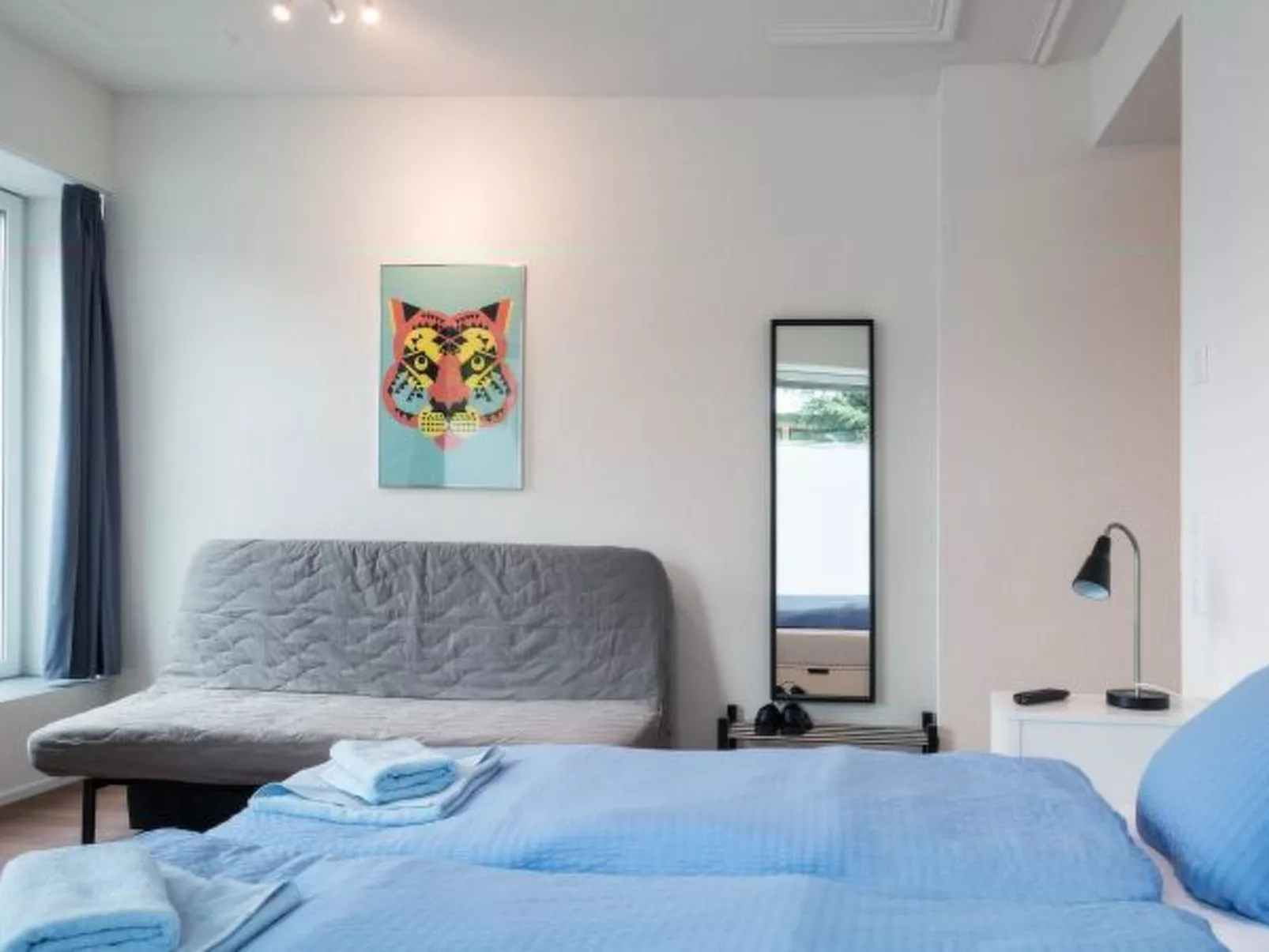 ZH Tiger II - Altstetten HITrental Apartment