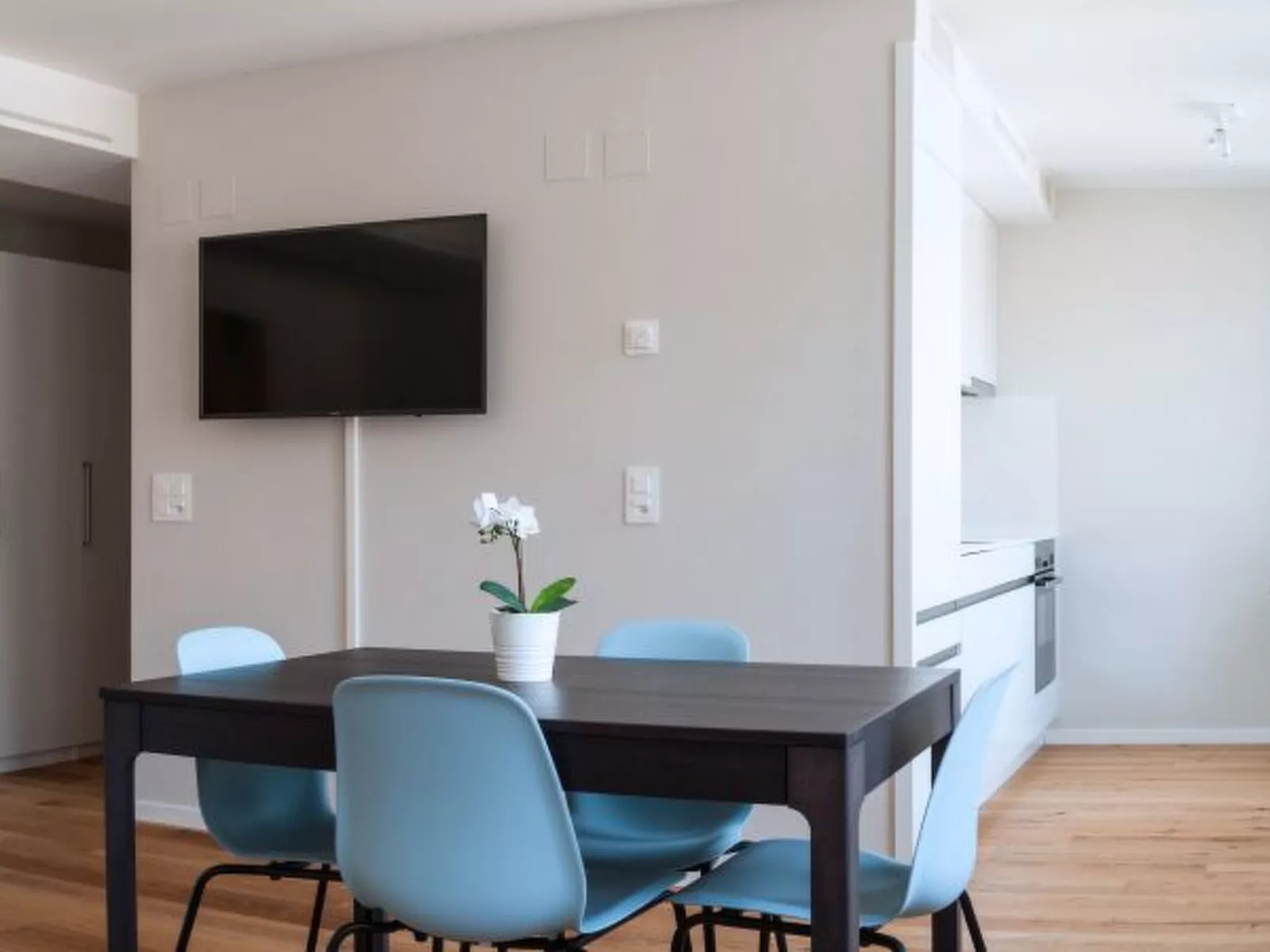 BS Van Gogh I - Marktplatz HITrental Apartment