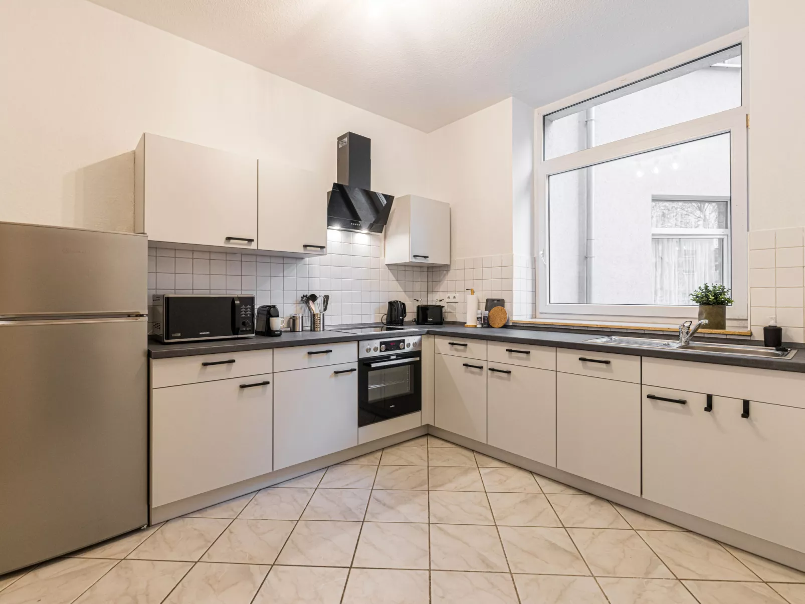 Scandinavian Business Apartment