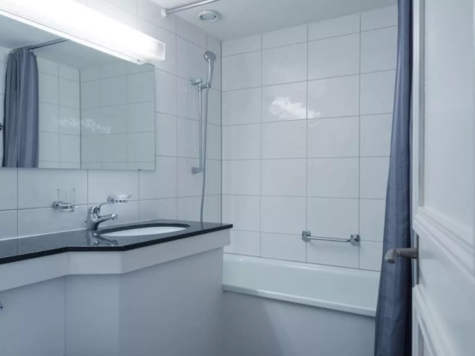 LU Pluto lV - Old Town HITrental Apartment