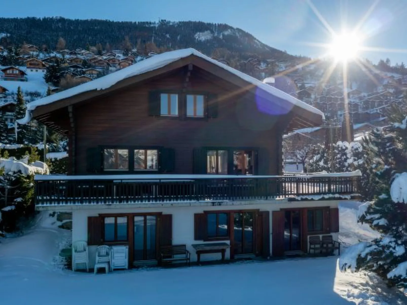 Chalet La Chenevière - Buiten