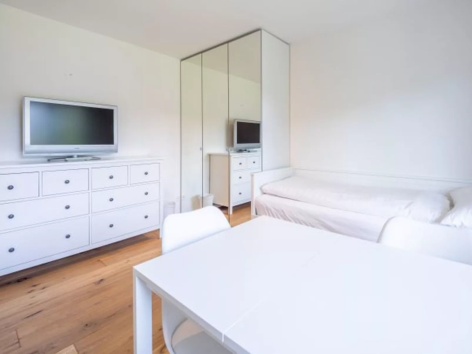 Casa Curnera 8 - Binnen