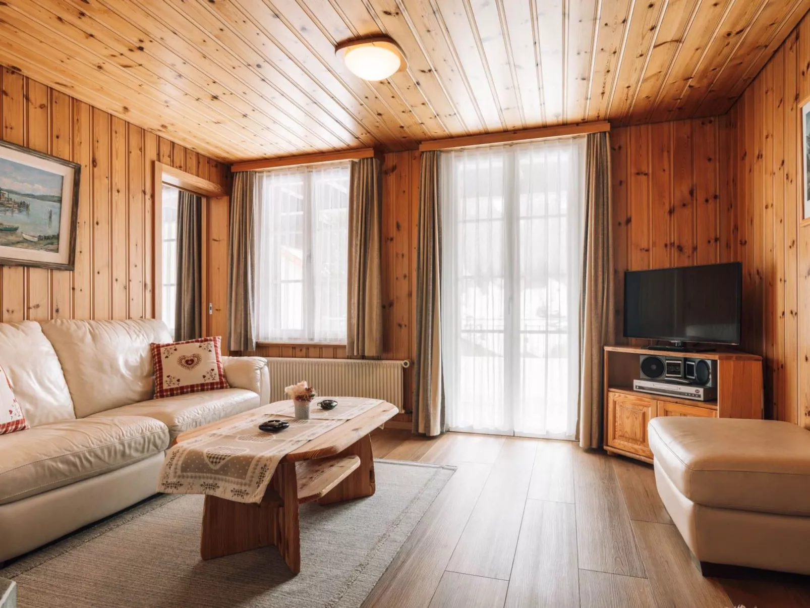 Hohturnen 2,5-Zimmer Wohnung - Image-tags.info