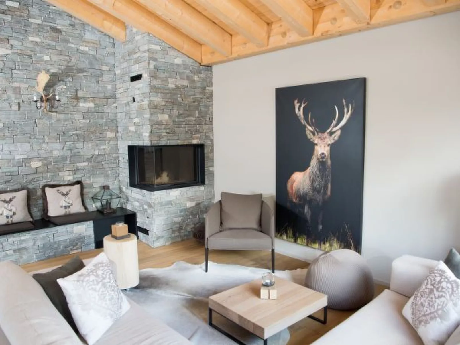 Moderne Ferienwohnung Scalottas Lenzerheide - Binnen