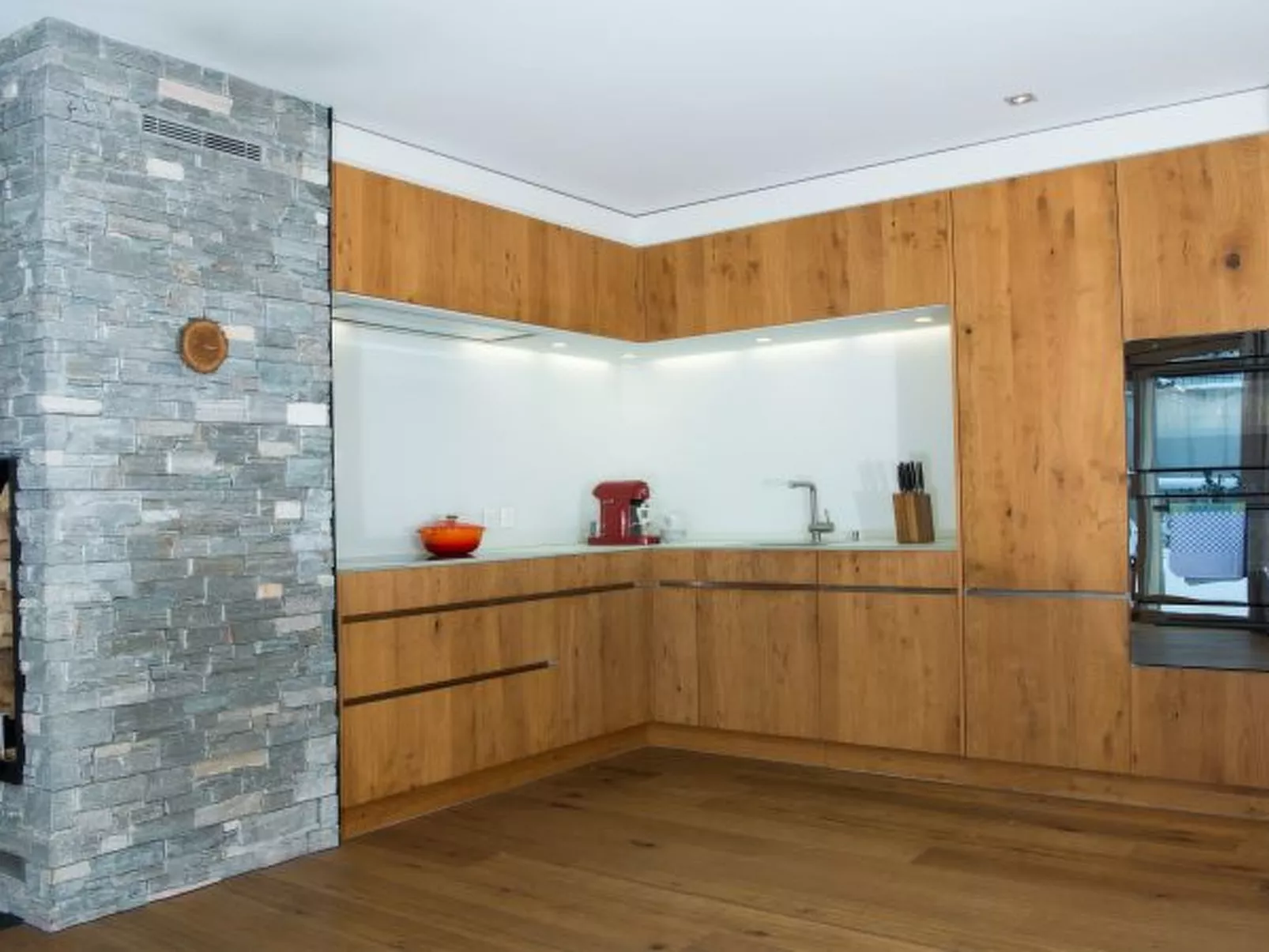 Valmala für 5 Personen und einem Familienhund mit eingezäuntem Garten - Binnen