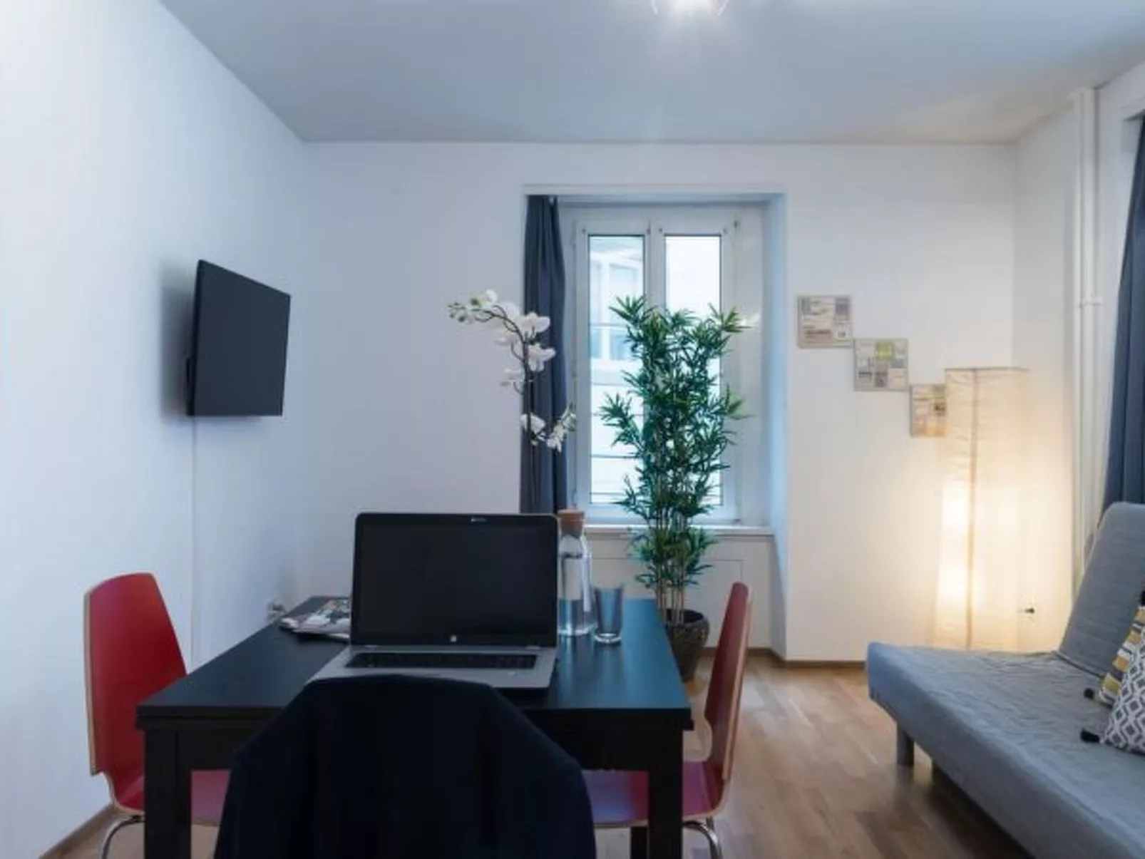 LU Venus ll - Old Town HITrental Apartment - Binnen