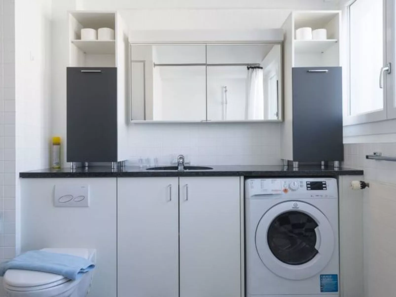 LU Sun IV - Chapel Bridge HITrental Apartment - Binnen