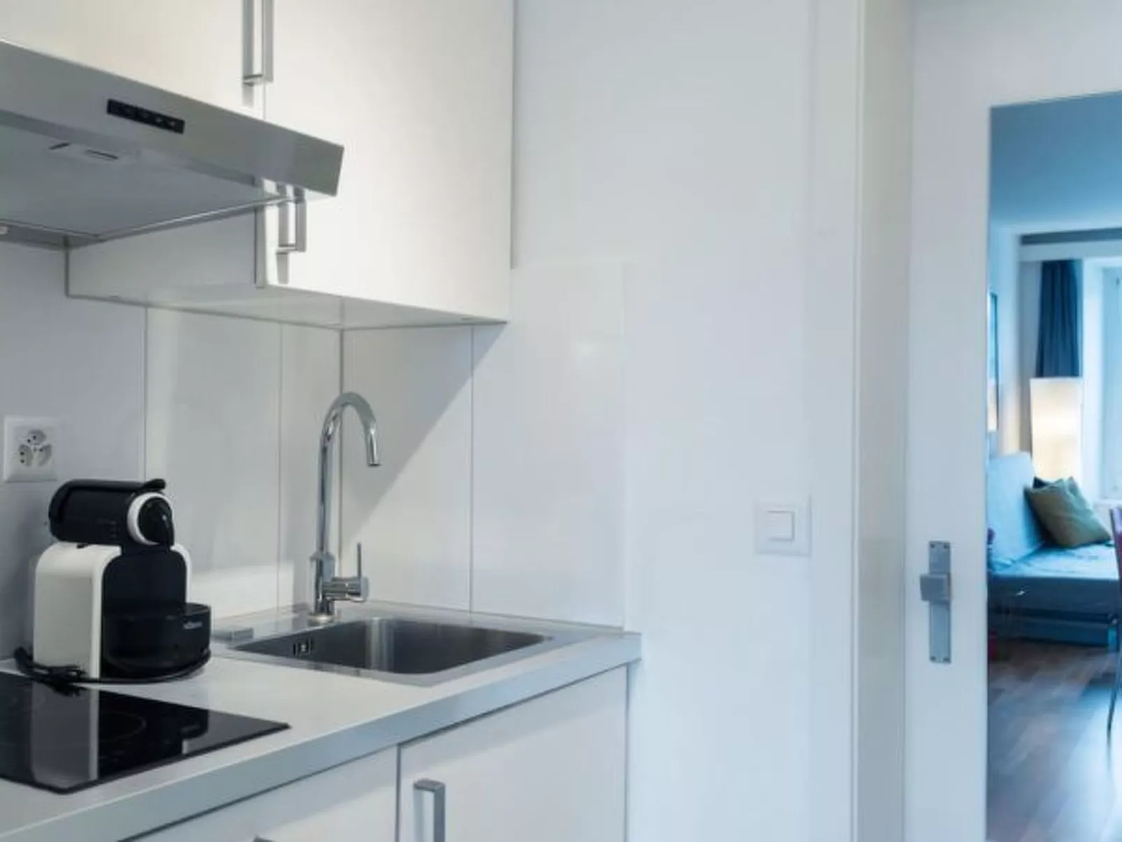 LU Saturn ll - Chapel Bridge HITrental Apartment - Binnen