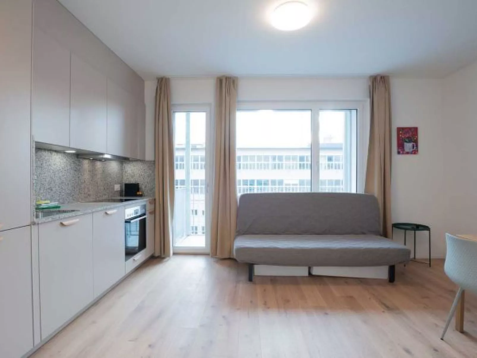 ZH Red 5 - Letzigrund HITrental Apartment - Binnen