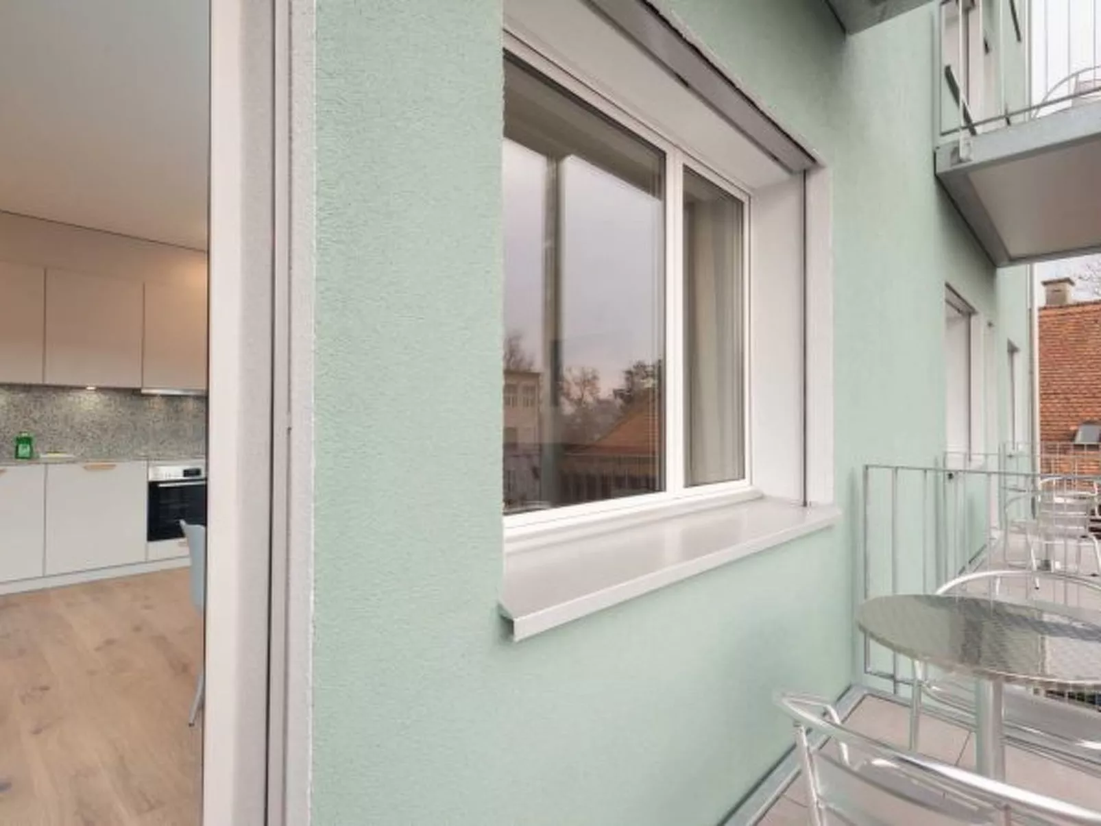 ZH Yellow 5 - Letzigrund HITrental Apartment - Buiten