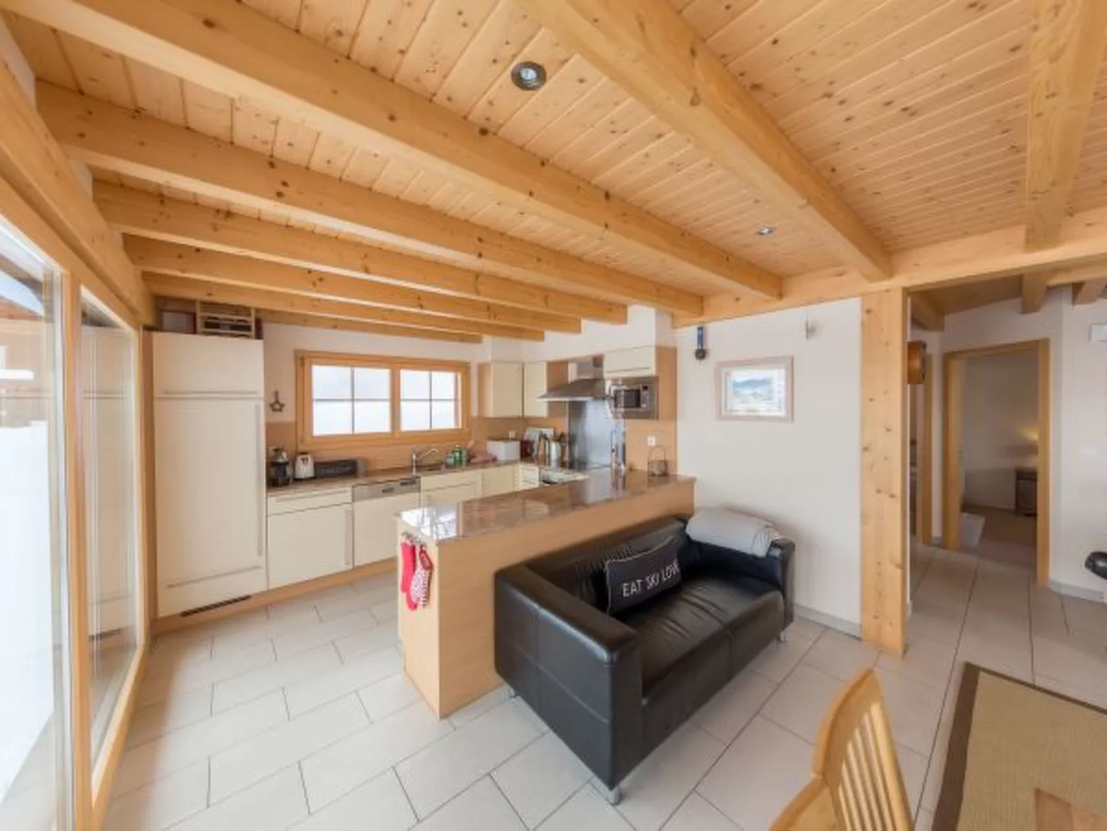 Chalet Nid Blanc wood burning hottub - Binnen