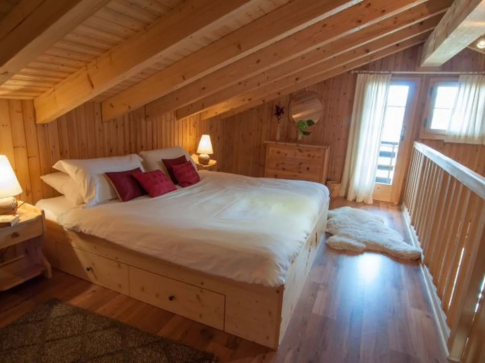 Chalet Lisa, ski-in/out, accessible by car - Binnen