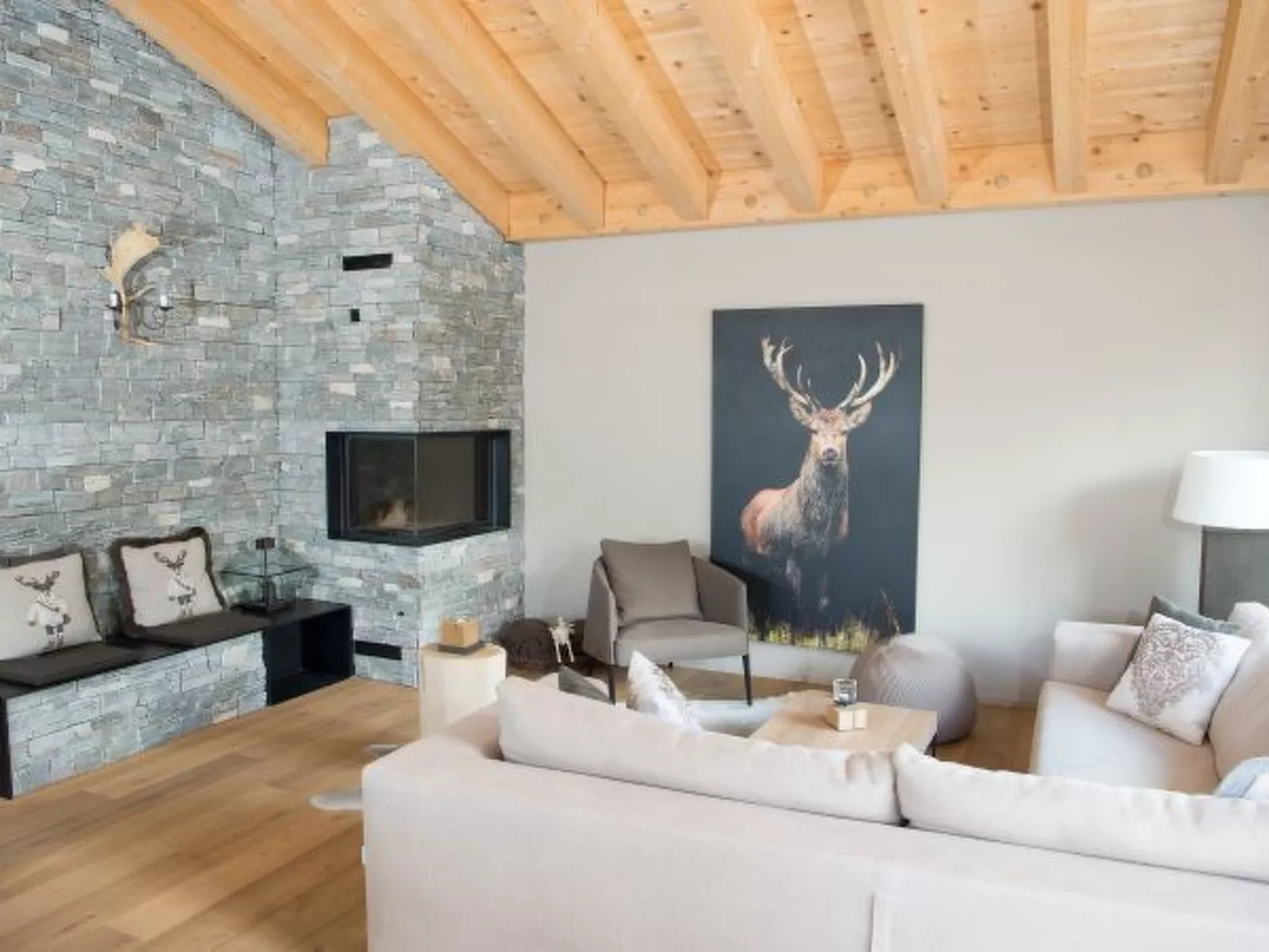 Moderne Ferienwohnung Scalottas Lenzerheide - Binnen