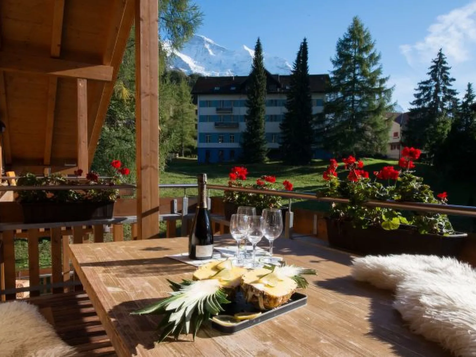 Chalet Luna Penthouse K - Buiten