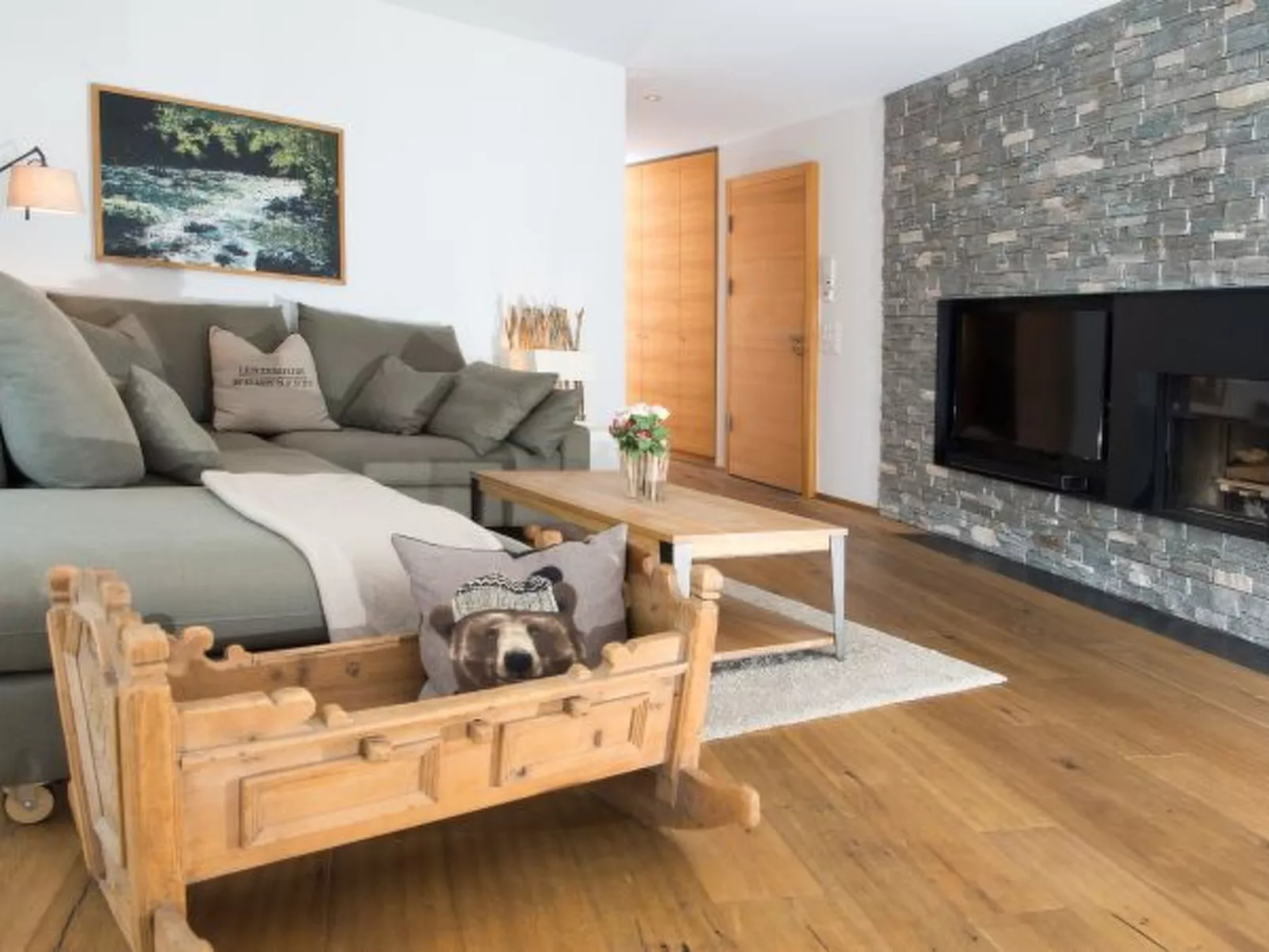 Valmala für 5 Personen und einem Familienhund mit eingezäuntem Garten - Binnen