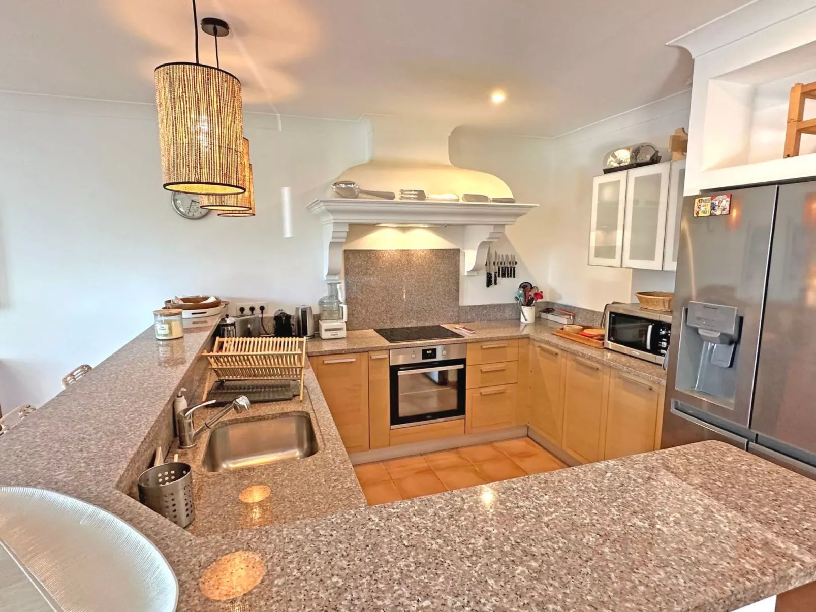 Villa T4 - 6 Personen - Privates Schwimmbad - WiFi - Klimaanlage - Sainte Maxim - Binnen