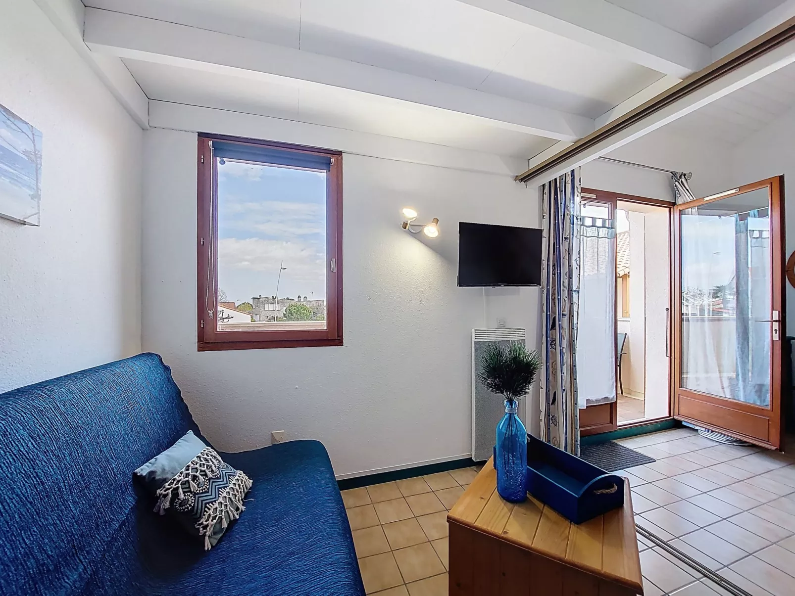 Les Soleils Rouges - Binnen